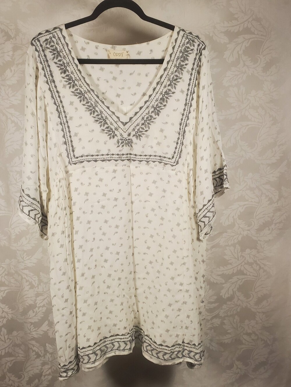 ODDY White Tunic with Black Floral Print